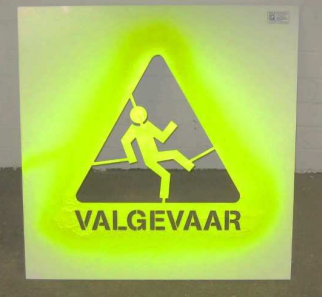 Sjabloon valgevaar sparingen fluorverf